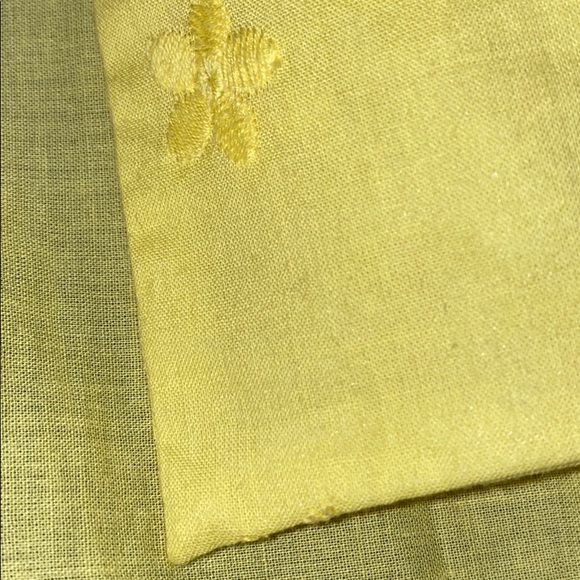 Shirt - Picture 4 of 5